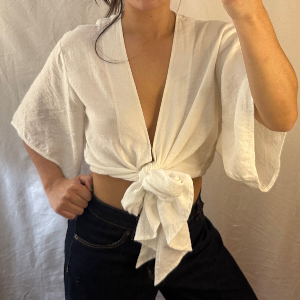 Elegant White Tie-Front Blouse